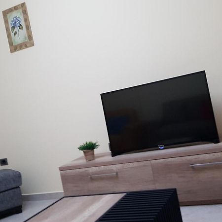 Relax Apartments Golem Екстер'єр фото